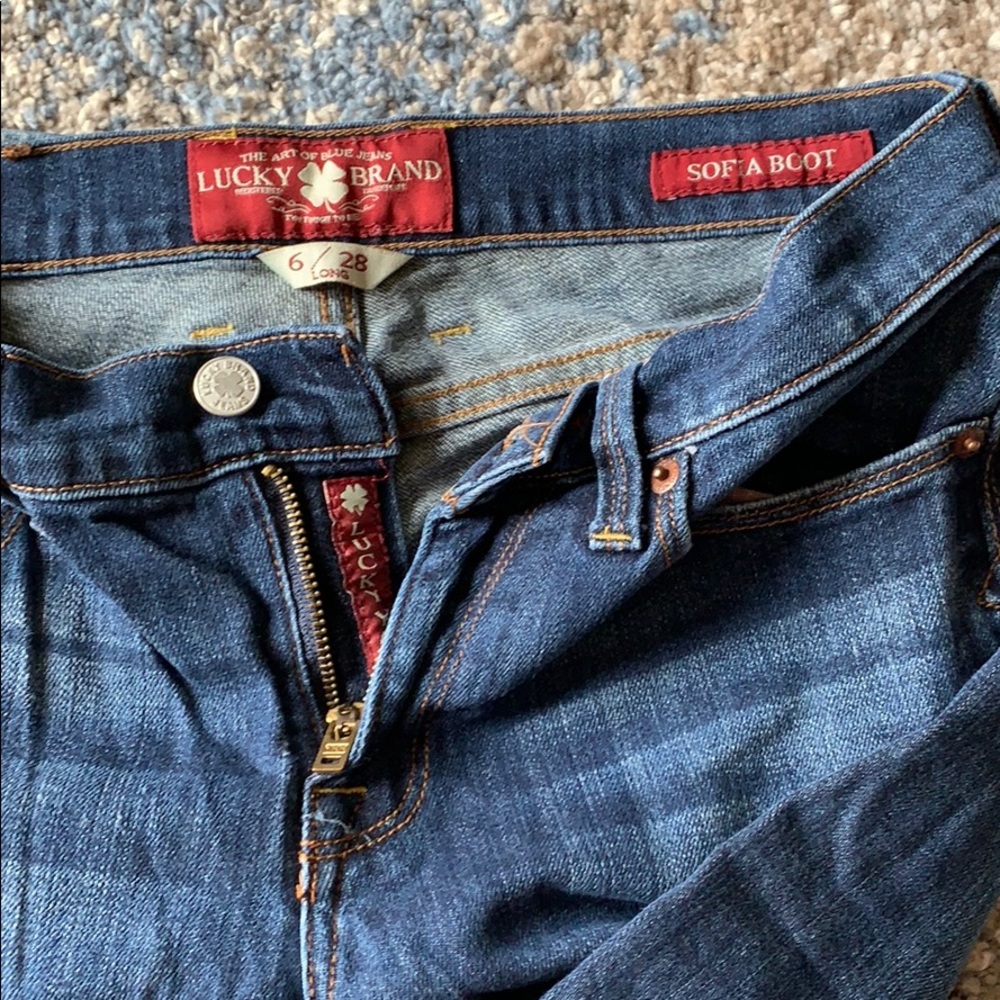 Lucky jeans